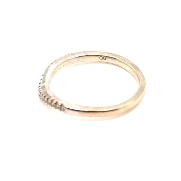 14K White Gold Diamond Curve Band Ring - Picture 3 of 9